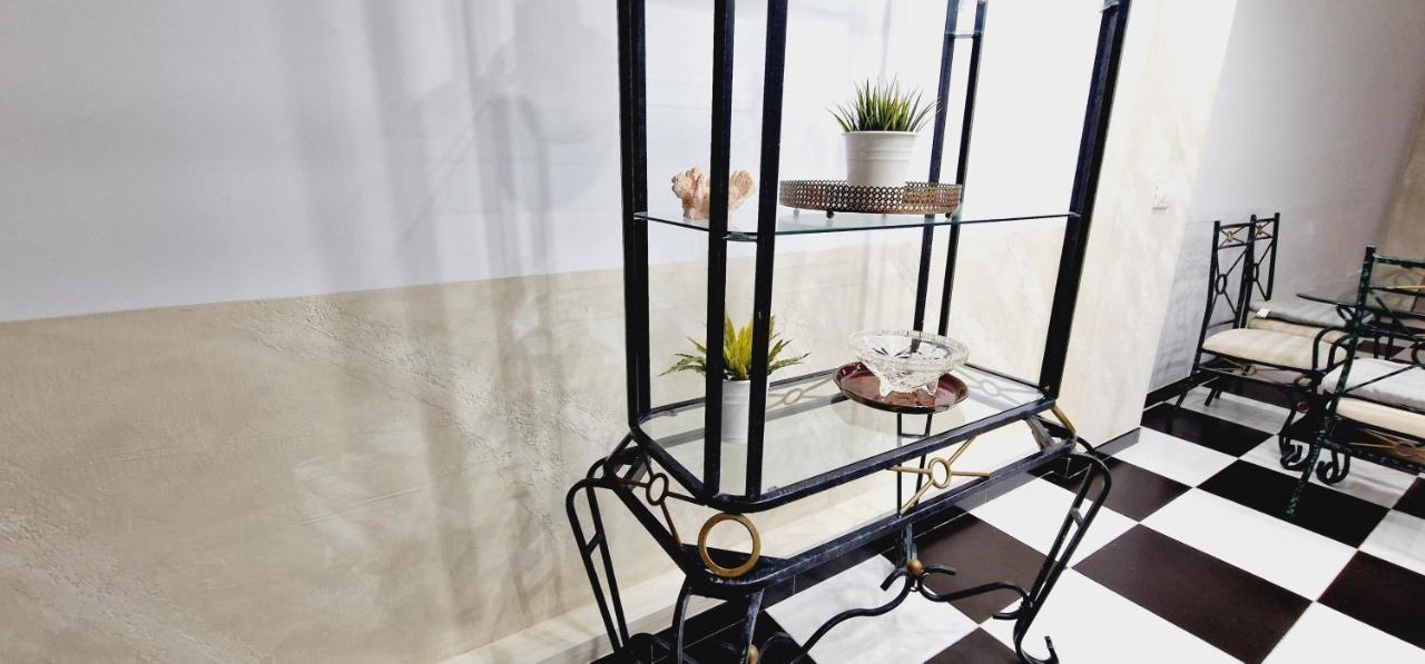 אדחה Elegant 3 Bedrooms, Wifi Free מראה חיצוני תמונה
