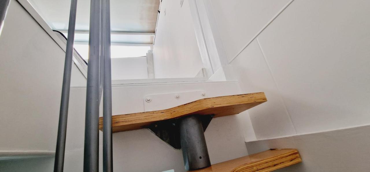 אדחה Elegant 3 Bedrooms, Wifi Free מראה חיצוני תמונה